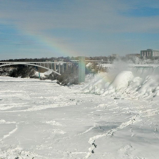 Niagarski slapovi v primežu ene najhujših zim v zgodovini