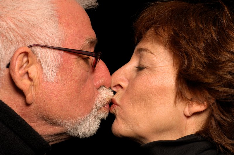 Brez skrbi, seks po 50. letu starosti očitno postane boljši (foto: shutterstock)