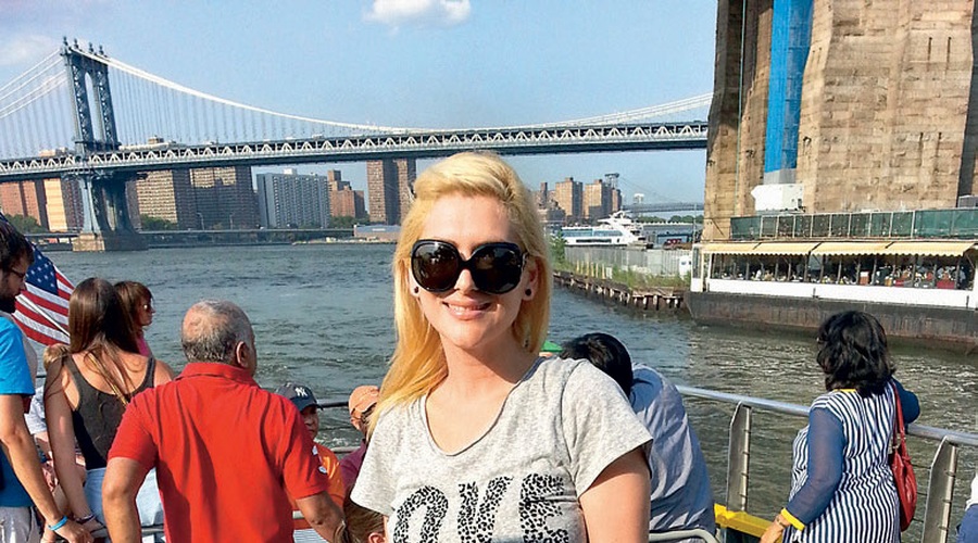 Manca si je z vodnim taksijem ogledala tudi Manhattan in Brooklynski most iz slanega vodnega kanala East River. (foto: osebni arhiv)