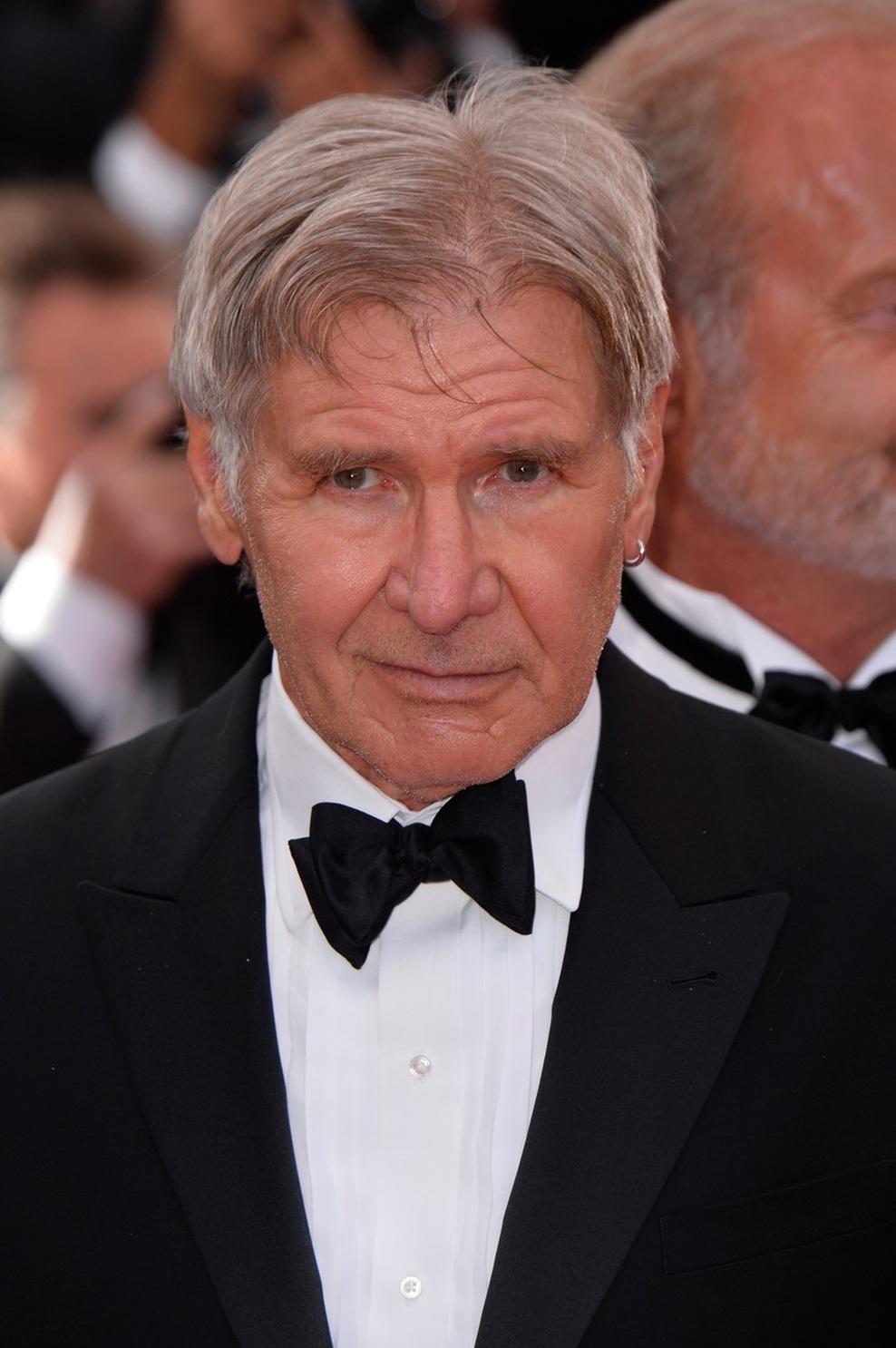 Harrison Ford se je ponesrečil z letalom, a na srečo ni hujšega!