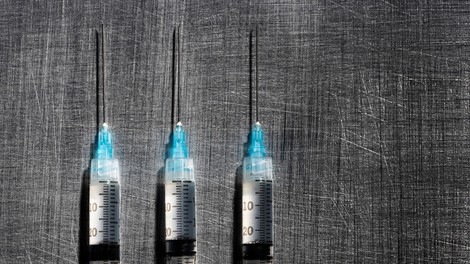 Cepljenje - 5 argumentov za in 5 proti, ki jih morate poznati