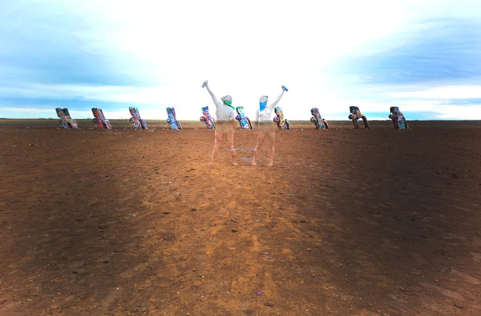 Ali lahko vidite človeka na tej fotografiji? Poglejte bolj pozorno!