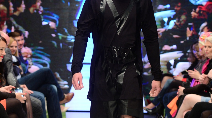 Temačno stilski banditi in vitezi na Ljubljanskem tednu mode! (foto: Jure Makovec)