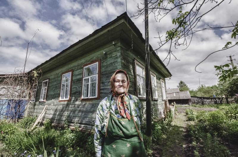 Valentina Grigoryevna Kovtunenko (79) se vedno živi v eni od vasi v bližini.  (foto: profimedia)