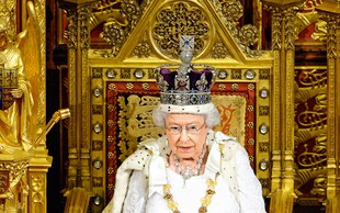 Kraljica Elizabeta praznuje častitljivih 89 let