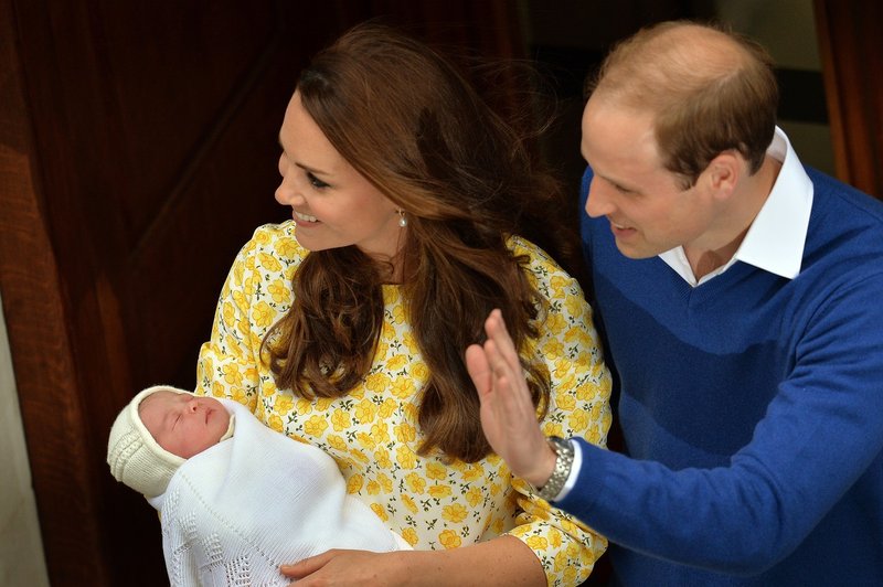 Kdo bo prvi obiskal Kate Middleton v porodnišnici? (foto: profimedia)
