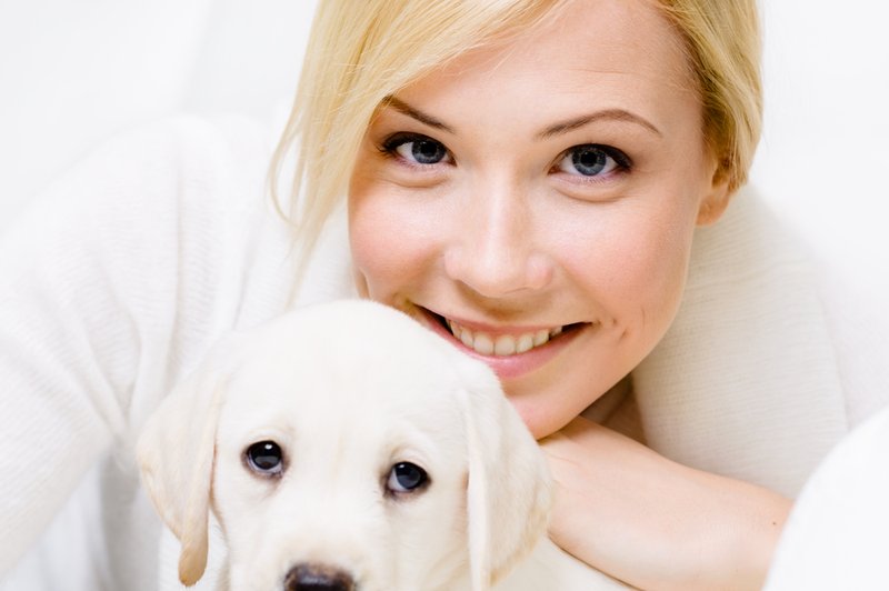 6 stvari, ki sem se jih naučil v razmerju z ljubiteljico psov (foto: shutterstock)