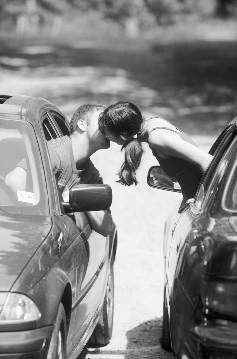 4 pogoste napake pri poljubljanju, ki lahko popolnoma uničijo razpoloženje (foto: profimedia)