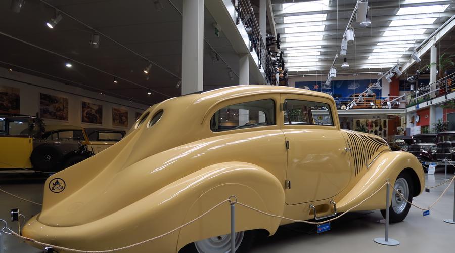 Foto sprehod po zgodovini avtomobilizma v Tehničnem muzeju Tatra (foto: Goran Antley)