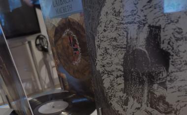 Fotogalerija z razstave Neue Slowenische Kunst v Moderni galeriji