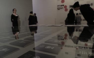 Fotogalerija z razstave Neue Slowenische Kunst v Moderni galeriji