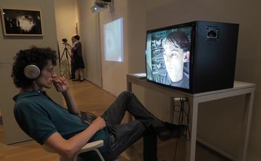 Fotogalerija z razstave Neue Slowenische Kunst v Moderni galeriji