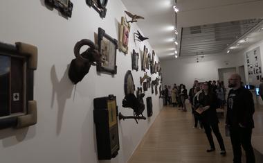 Fotogalerija z razstave Neue Slowenische Kunst v Moderni galeriji