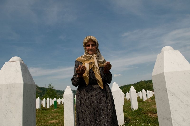 Razstava Srebrenica 1995 v Mestni hiši v Ljubljani  (foto: profimedia)
