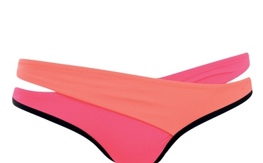 Letošnja moda kopalk prisega na nenavadnost!