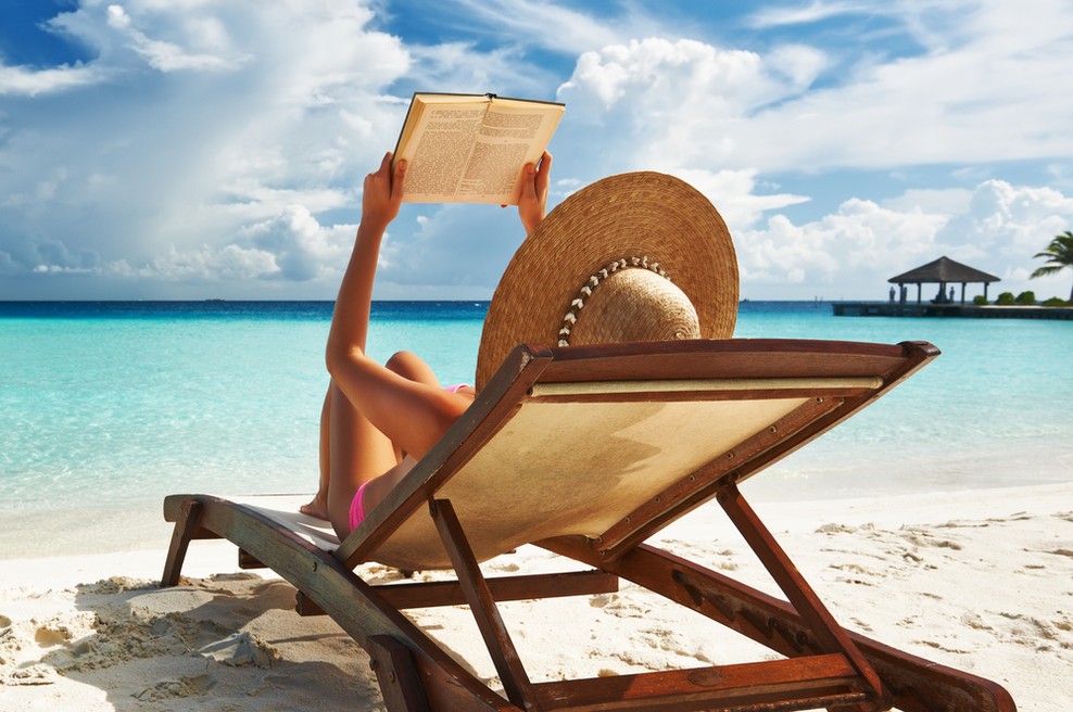 5 novih romanov za poletno branje! (foto: shutterstock)