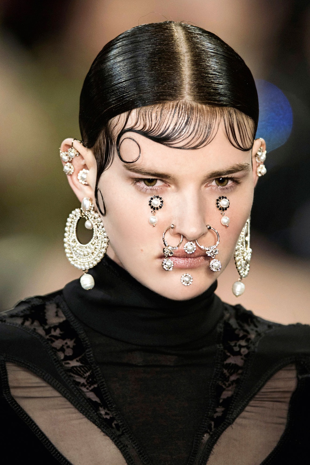 Trend piercinga se očitno vrača!