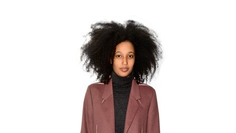 Navdihuje nas francoski šik Julie Sarr-Jamois