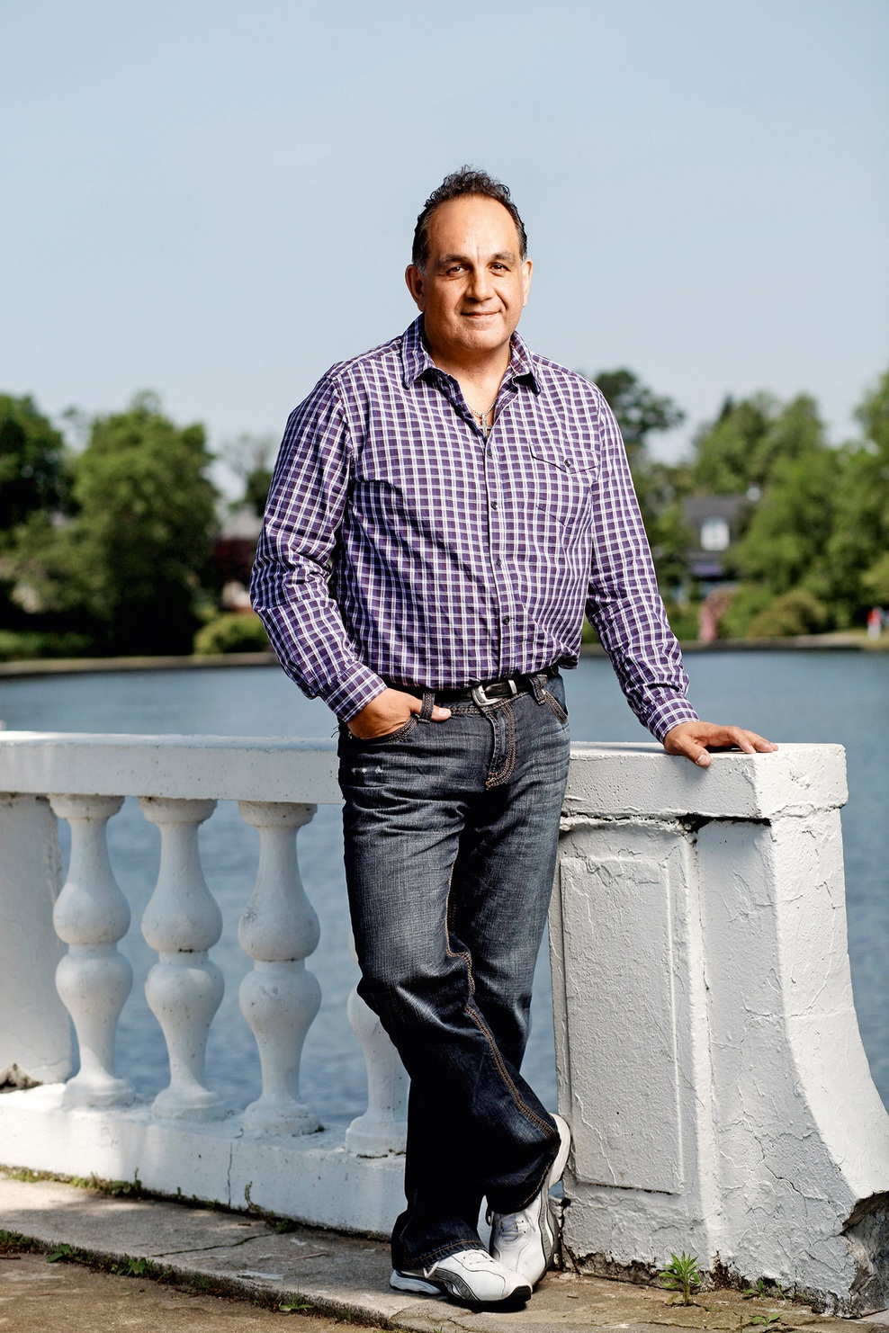 Joe Reaiche trdi, da člani scientološke vere, ki ji je nekoč pripadal, njegovim otrokom prepovedujejo stike z njim. 