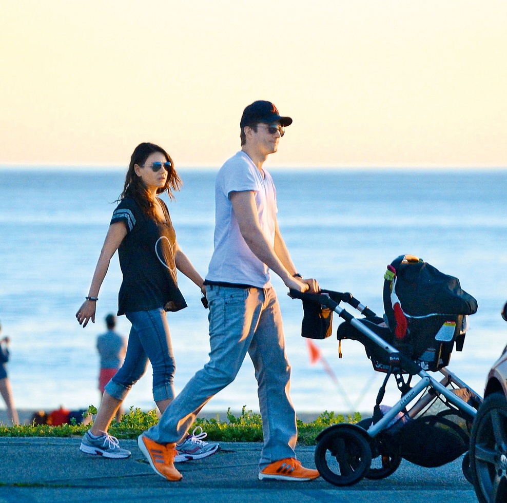 Mila Kunis in Ashton
Kutcher sta se
odločila, da bo njuna
ljubljena hčerkica
nosila ime Wyatt.
