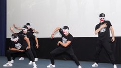 
                                                         Nastop skupine ARTIFEX