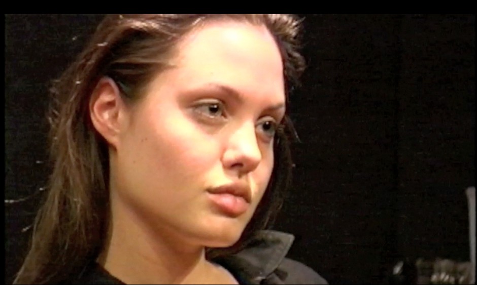 Tako se je Angelina Jolie pri 25tih učila igralske obrti! (foto: profimedia)