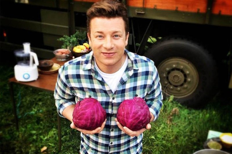 Jamie Oliver je shujšal za 12 kilogramov. Preverite, kakšen je njegov recept! (foto: Profimedia.si)