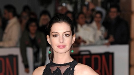 Anne Hathaway pri 32-tih prestara za Hollywood?