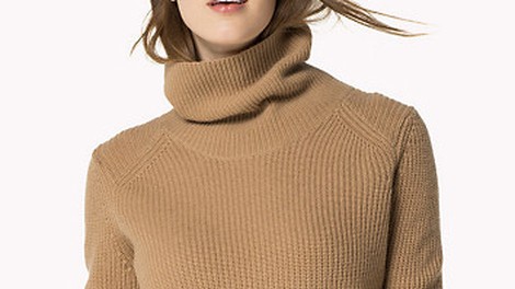 3 najlepši pleteni puloverji ta hip!
