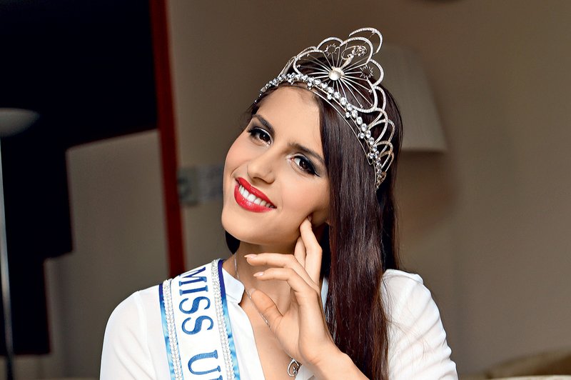 Ana Haložan nas bo decembra zastopala na miss Universe 2015 (foto: Primož Predalič)