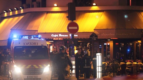 Odzivi na krvavi petek 13. v Parizu!