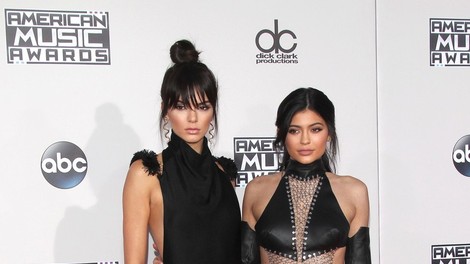 Damski izbor s podelitve American Music Awards