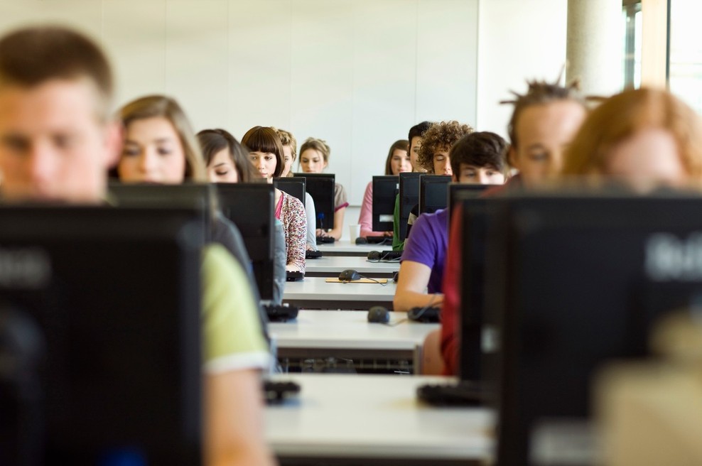 Simibiozine decembrske akcije računalniških delavnic! (foto: profimedia)