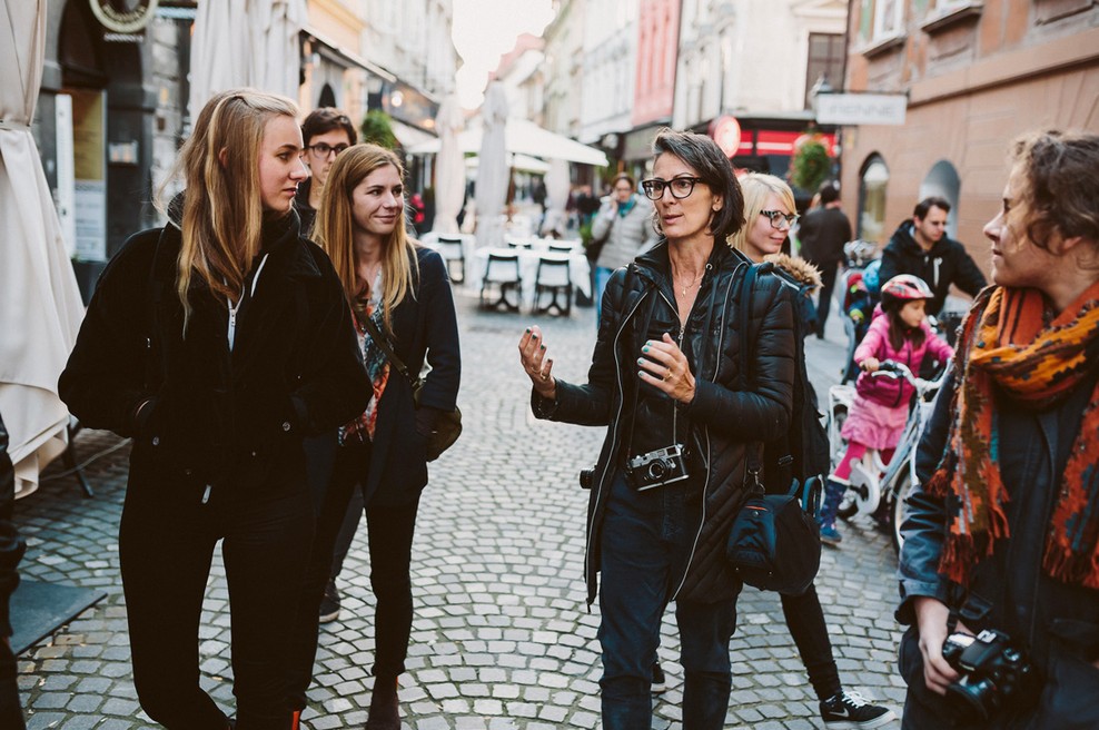 Cheryl Dunn na terenski delavnici v Ljubljani (foto: Cheryl Dunn)