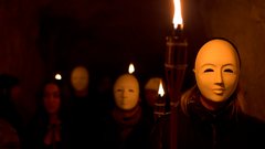 Zabranjeno pušenje - V čigavem imenu na Mussolinijevem trgu?