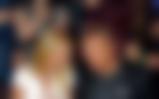 Gwyneth Paltrow še vedno spi z bivšim