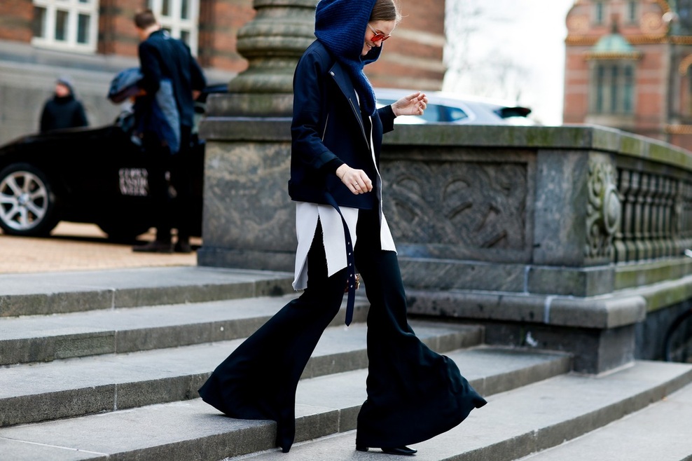 Na pohodu je trend nenavadnih hlač!