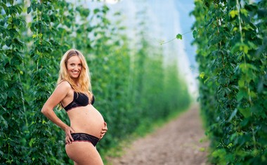 Sašo Novoselič - umetnik za nosečniškimi fotografijami