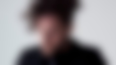 AronChupa s sestro posnel novo pesem 'Little Swing'