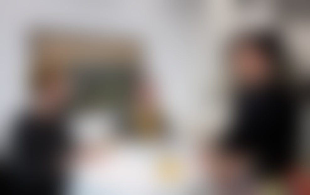 Katja Hvala (Ford) in Jasna Baller (Toyota) v razgovoru z Milico Kopanja, ki se je veselila zmage Astre.