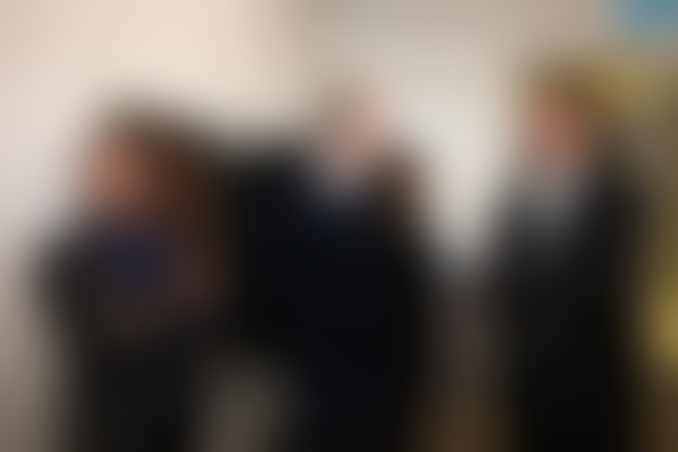 Nikola Galić (Volvo) je se veselil prvega mesta Volva XC90 v kategoriji večjih križancev/terencev, Azer Šarić (Kia) pa se je zapletel v pogovor s Francijem Bolto, direktorjem znamke Audi pri Porsche Slovenija.