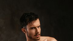 Jure Bauman je 23 letni Mariborčan.
