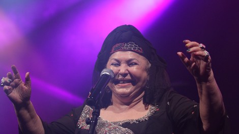 Foto utrinki s koncerta Esme Redžepove v Zlatem zobu