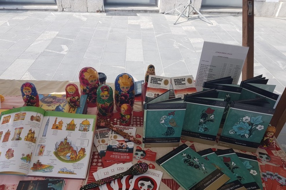 Založba Linguarus na 21. slovenskih dnevih knjige (foto: Lingarus)