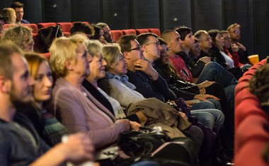 Foto s premiere: Občinstvo izreklo toplo popotnico najnovejšemu filmu Katarine Čas