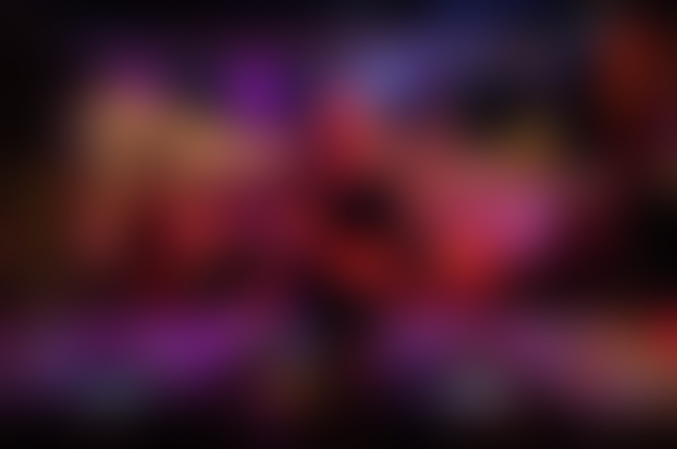 Salomun prihaja v Ambasado Gavioli