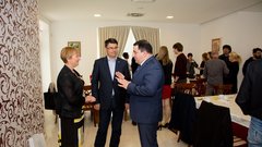 Z leve Andrej Božič  generalni direktor Steklarne Hrastnik s soprogo in Valery Arakelov  direktor Rimskih Term