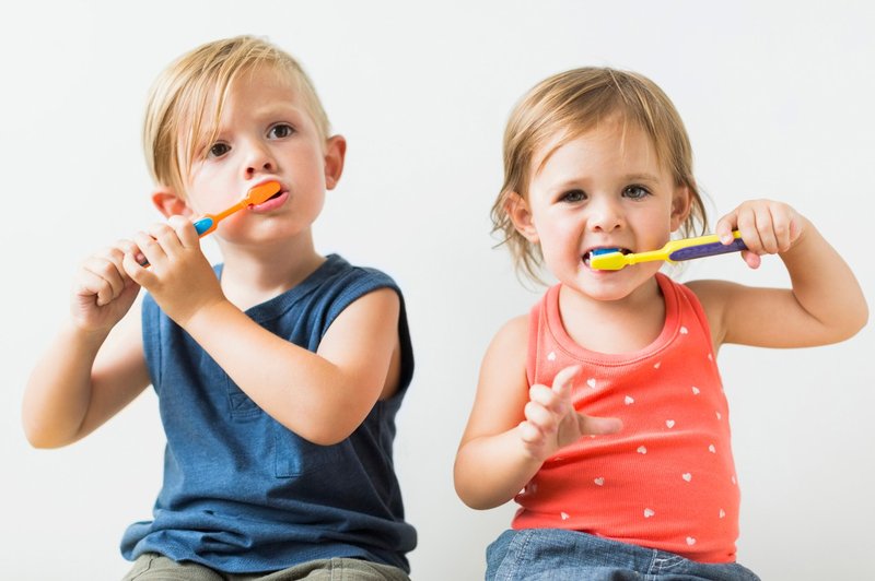 Test zobnih krem za malčke in starejše otroke! Fluor DA, Cink NE! (foto: profimedia)