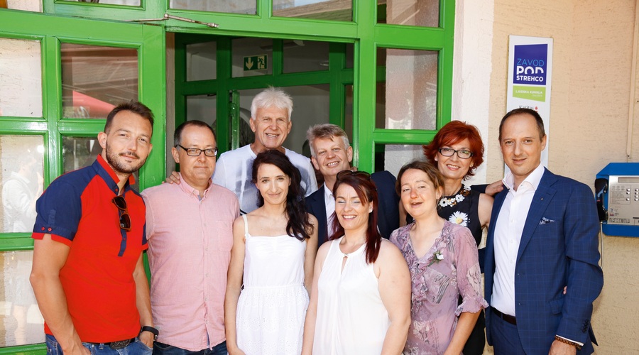 Pod strehco: Ko se združijo humanitarne organizacije! (foto: Aleš Pavletič)