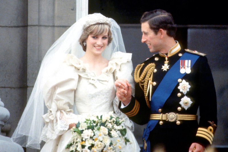 Princ Charles in Camilla poniževala lady Diano (foto: Profimedia)